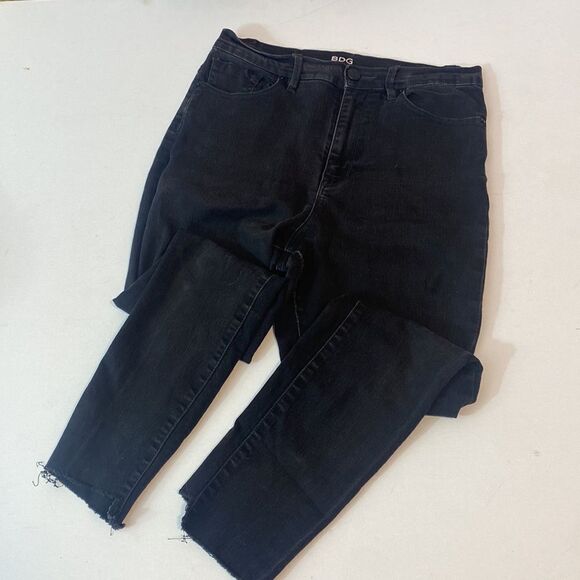 BDG Black Super High Rise Twig Ankle Jeans - Picture 2 of 6
